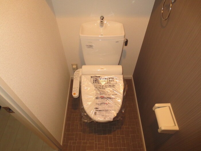 物件内観写真17　(トイレ)