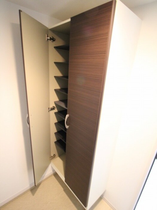 物件内観写真20　(靴箱)