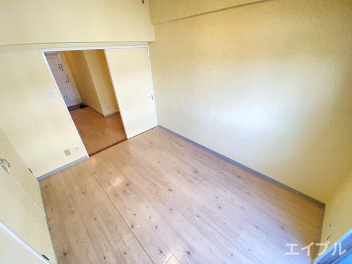 物件内観写真7　(居室)