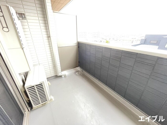 物件内観写真8　(ベランダ・バルコニー)