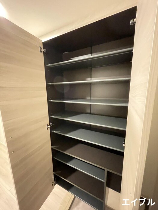 物件内観写真13　(靴箱)