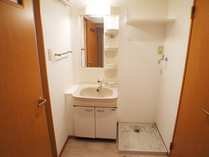 物件内観写真10　(洗面)