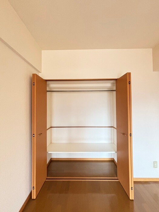 物件内観写真13　(収納)