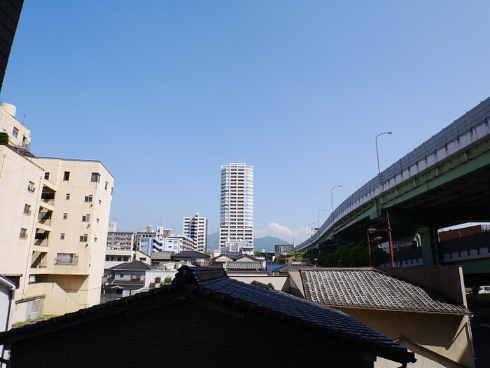 物件内観写真15　(室内からの展望)