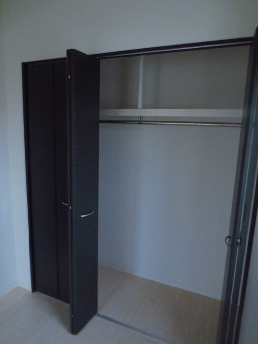 物件内観写真10　(収納)