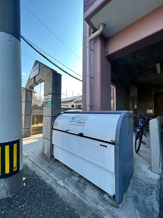 物件外観写真4　(建物設備)
