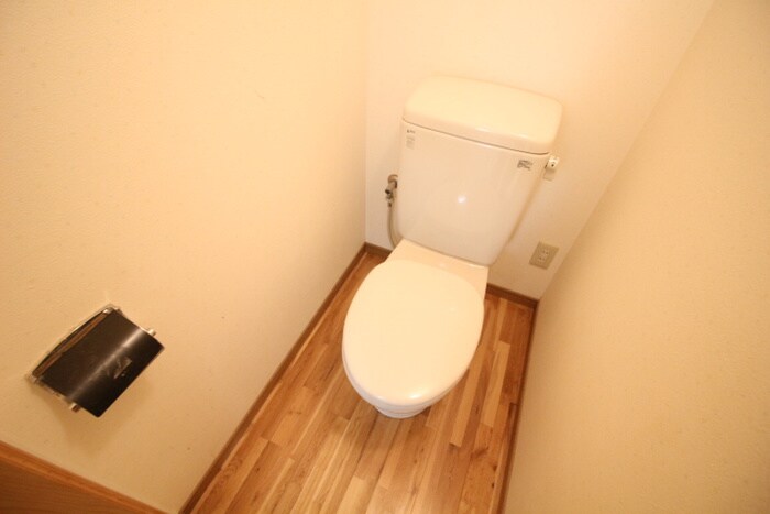 物件内観写真12　(トイレ)