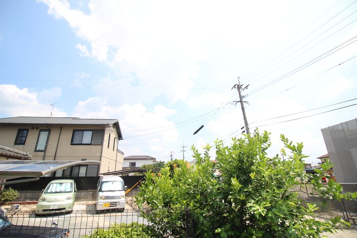 物件内観写真18　(室内からの展望)