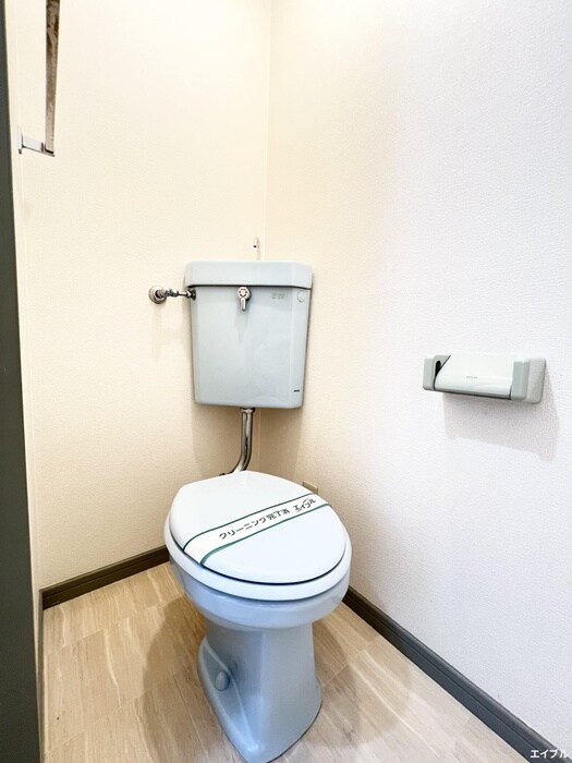 物件内観写真14　(トイレ)