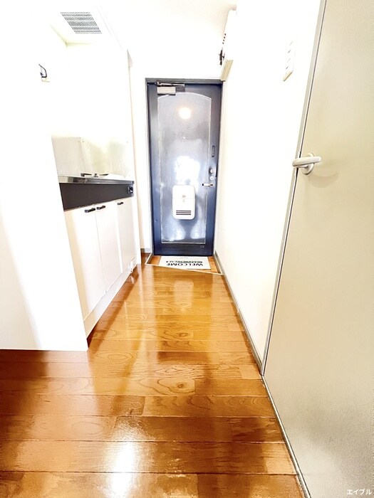 物件内観写真21　(廊下)