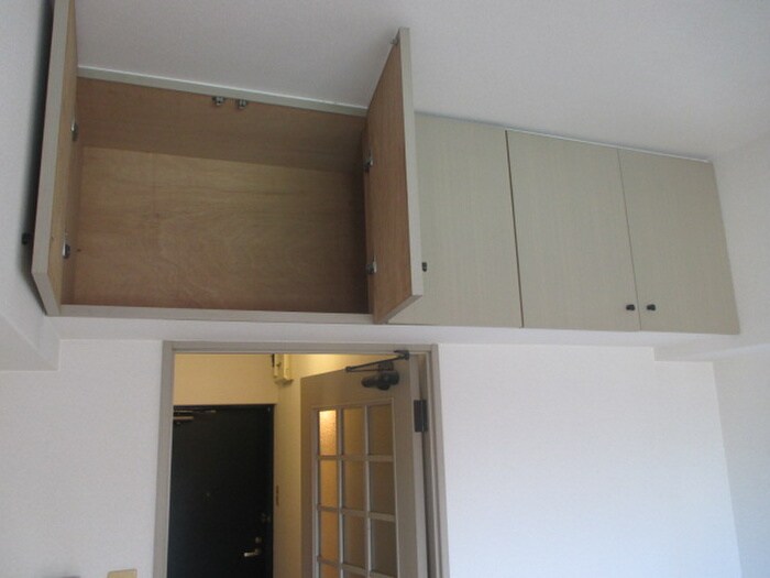 物件内観写真12　(収納)