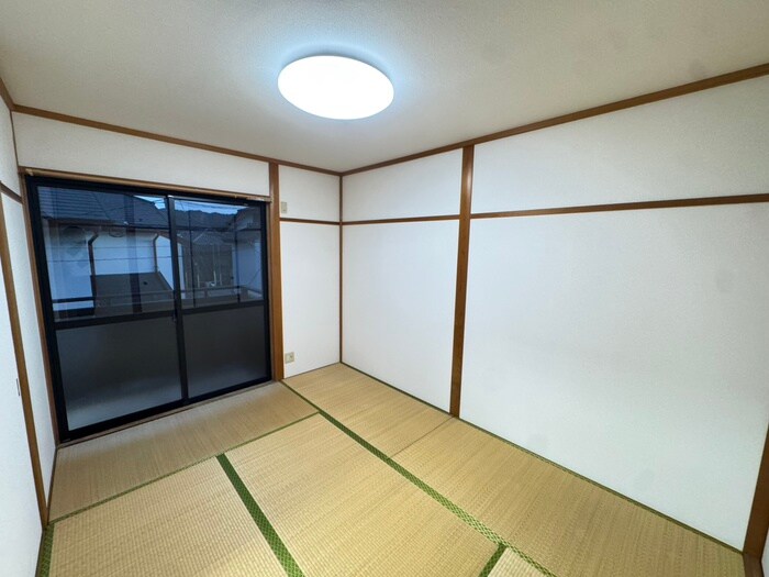 物件内観写真4　(居室)