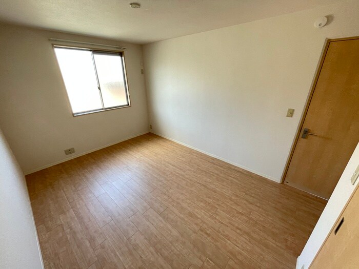 物件内観写真5　(居室)