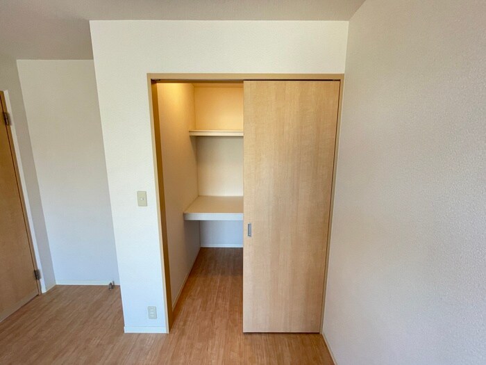物件内観写真8　(収納)