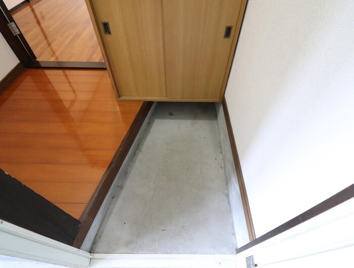 物件内観写真20　(玄関)