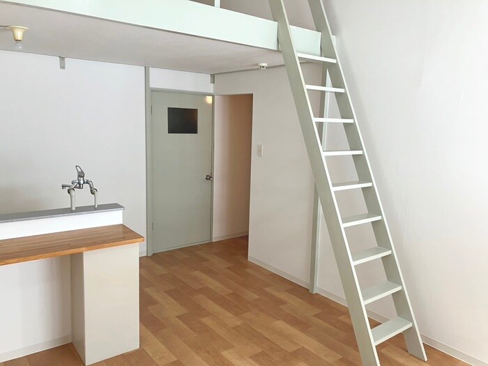 物件内観写真18　(居室)