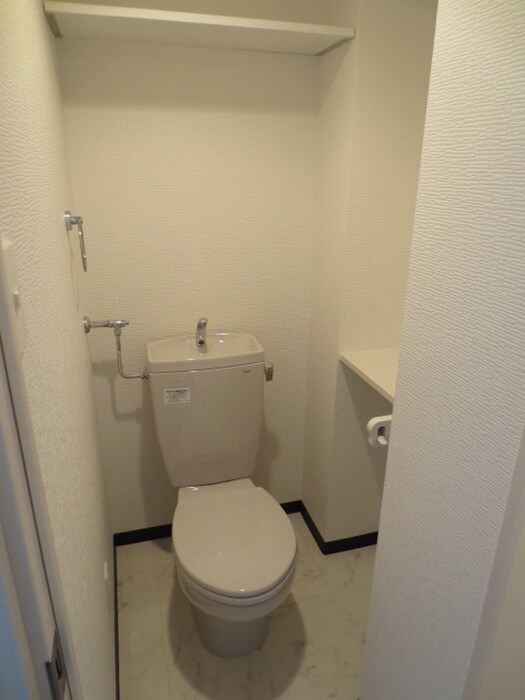 物件内観写真10　(トイレ)