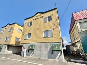 レジデンスモン・ロ－ゼＢ外観写真