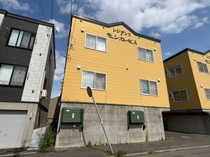 レジデンスモン・ロ－ゼＡ外観写真