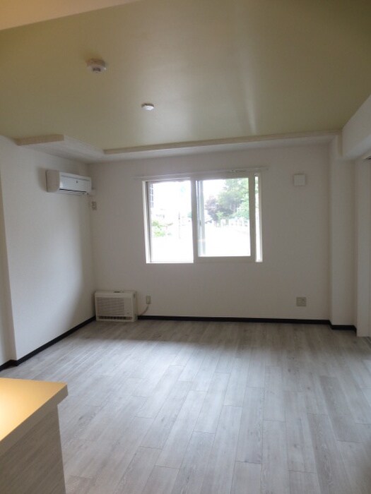 物件内観写真6　(居室)