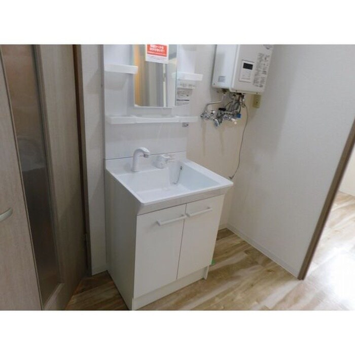 物件内観写真6　(洗面)