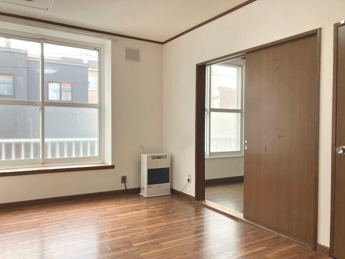 物件内観写真7　(居室)