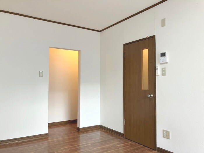 物件内観写真10　(居室)