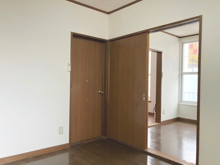 物件内観写真15　(居室)