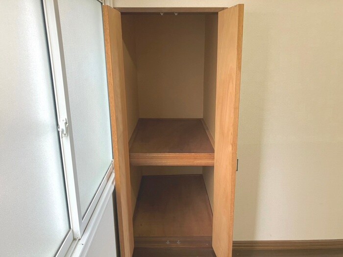 物件内観写真15　(収納)