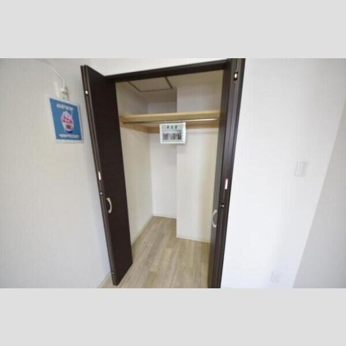 物件内観写真9　(収納)