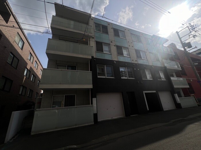 物件外観写真6　(外観写真)