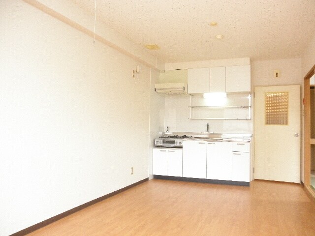 物件内観写真13　(居室)