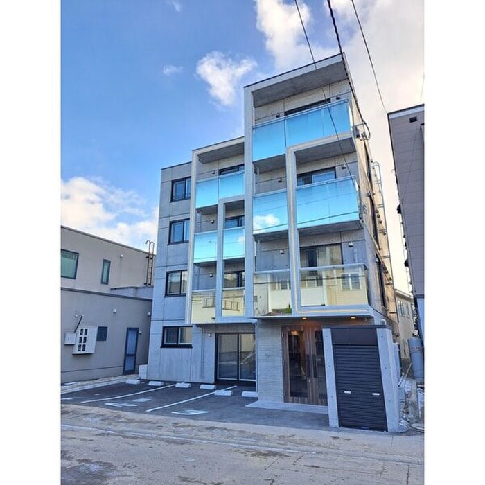 物件外観写真2　(外観写真)