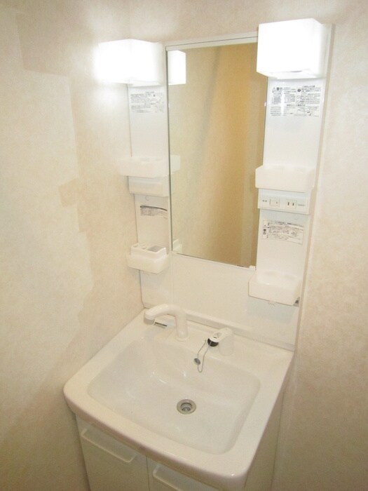 物件内観写真10　(洗面)