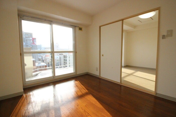 物件内観写真16　(居室)