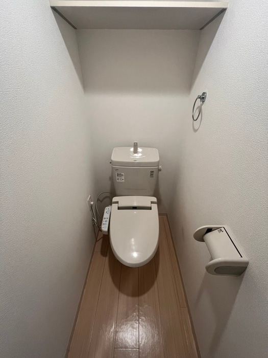 物件内観写真11　(トイレ)