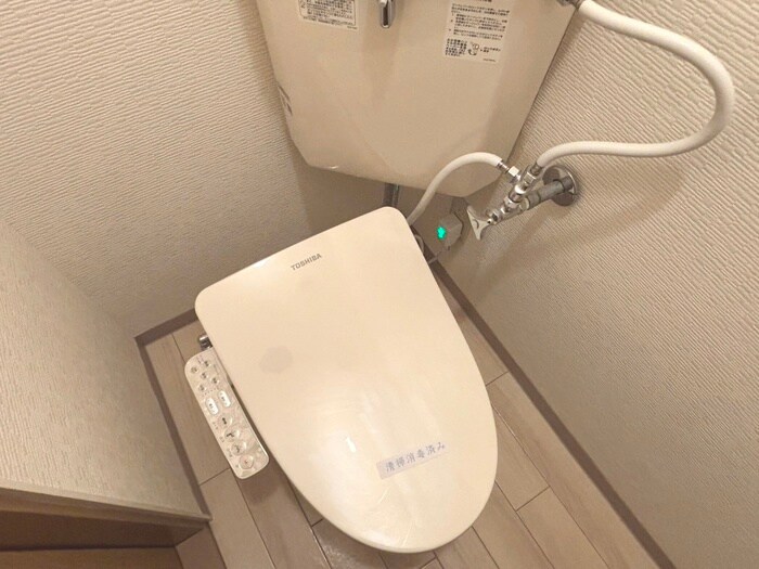 物件内観写真11　(トイレ)