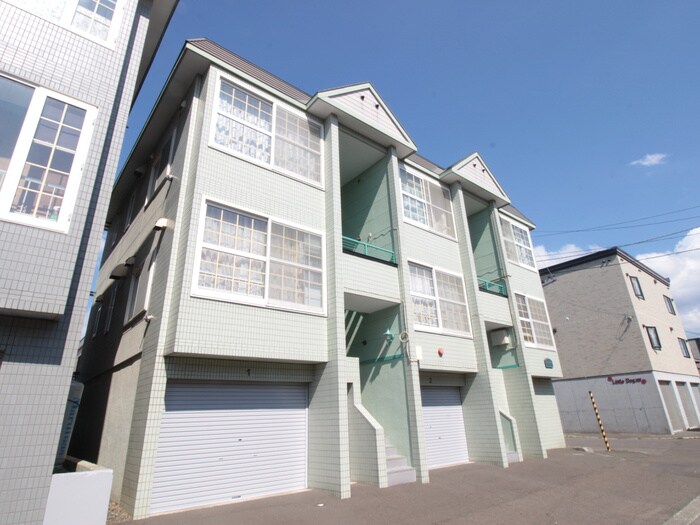 物件外観写真2　(外観写真)