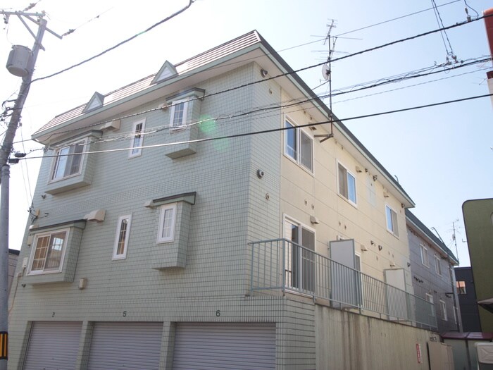 物件外観写真3　(外観写真)