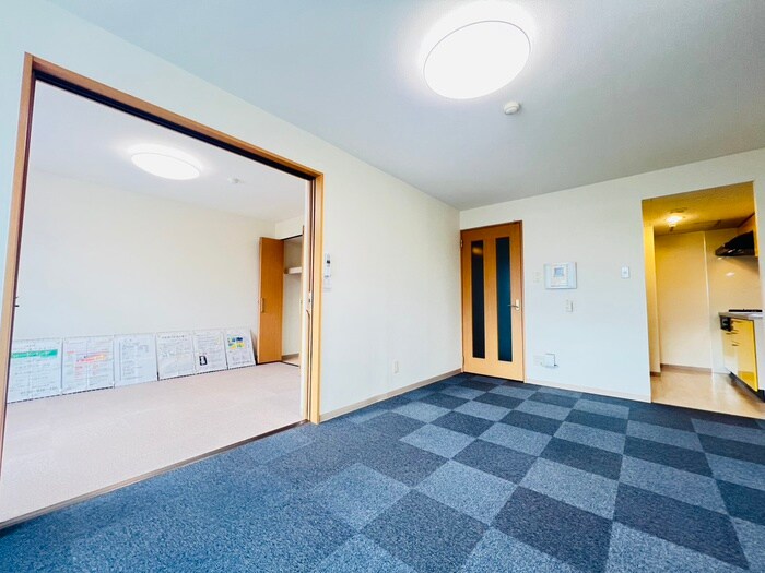 物件内観写真5　(居室)