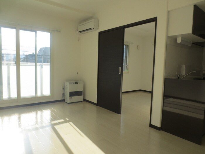 物件内観写真6　(居室)