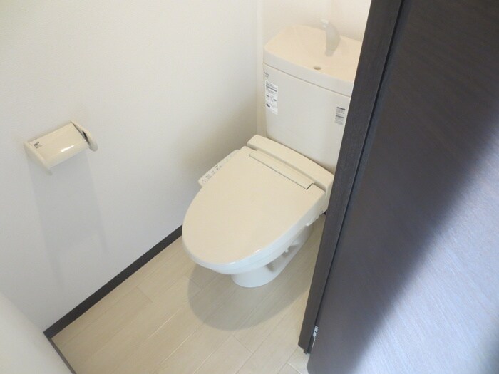 物件内観写真11　(トイレ)