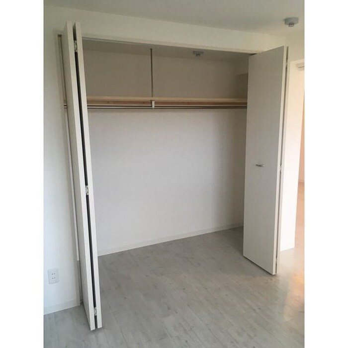 物件内観写真9　(収納)