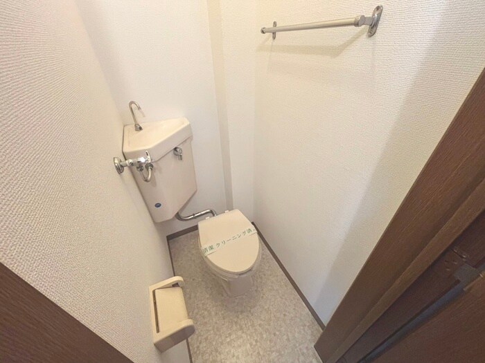 物件内観写真14　(トイレ)