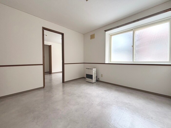 物件内観写真16　(居室)