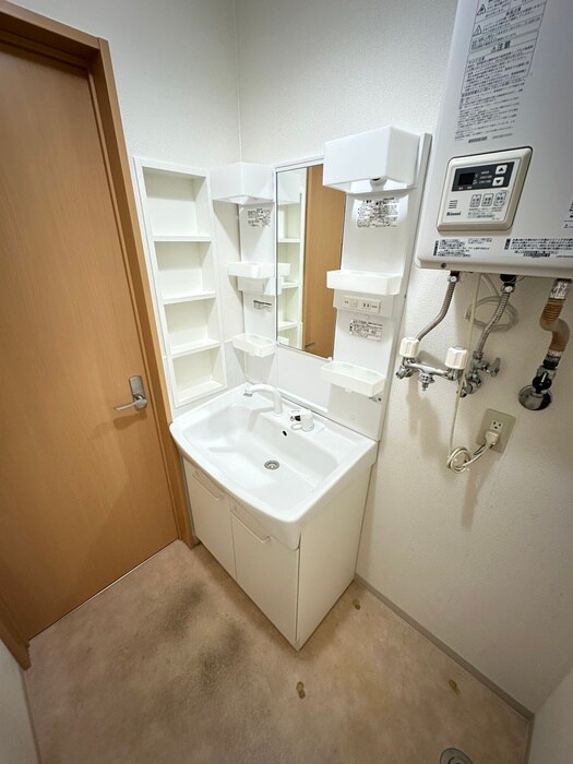 物件内観写真14　(洗面)