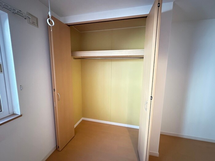 物件内観写真18　(収納)