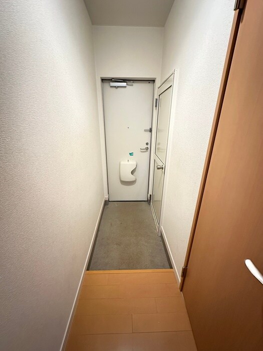 物件内観写真20　(玄関)