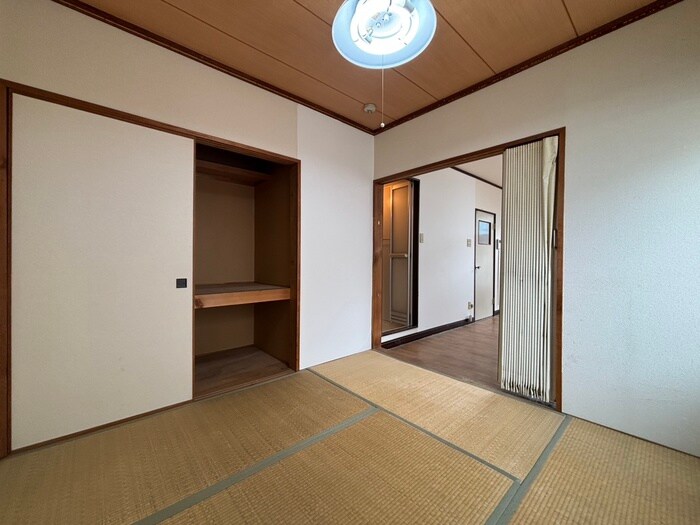 物件内観写真11　(居室)