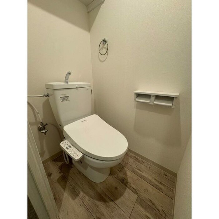 物件内観写真11　(トイレ)